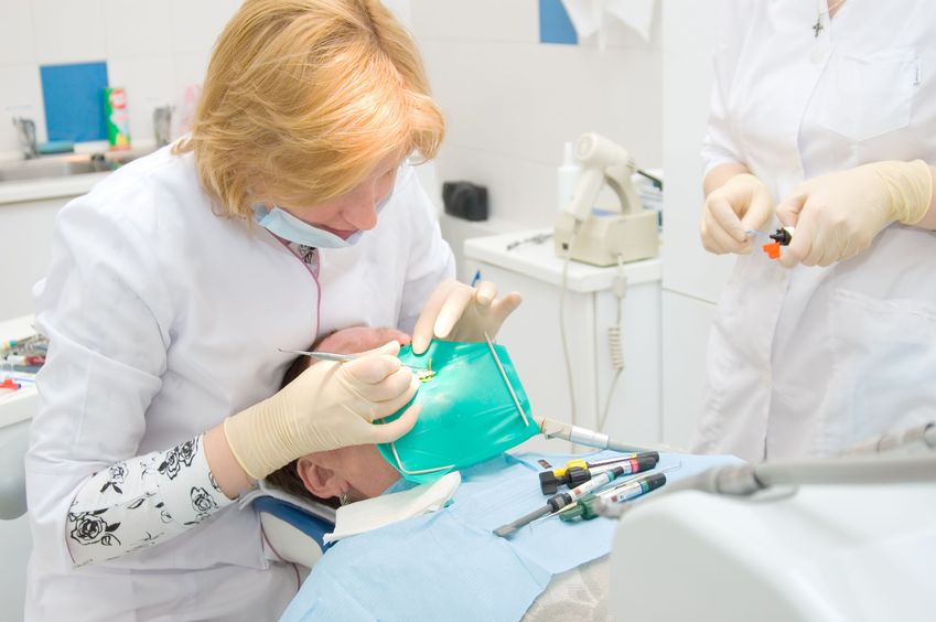 See an Oral Surgeon in Summit, NJ, For Help With Implants, Wisdom Teeth Removal and More